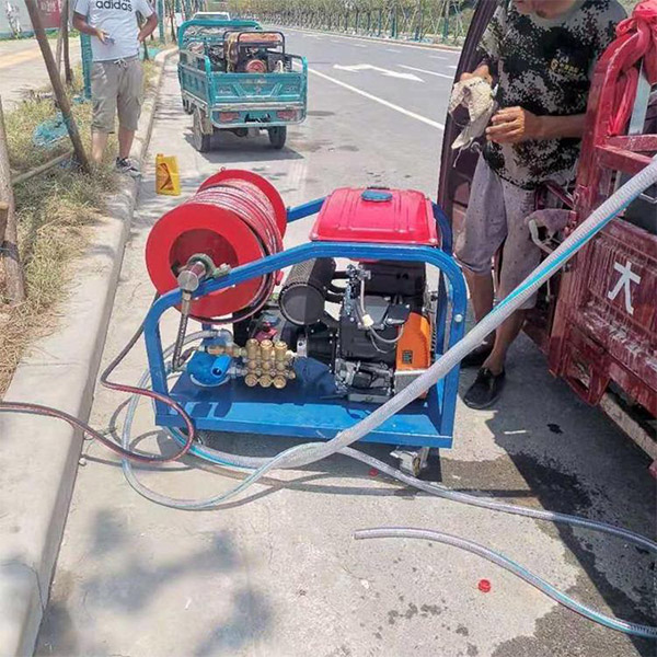 市政管道疏通清淤使用現場